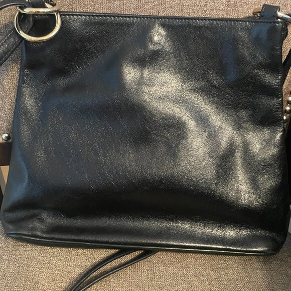 Holt Renfrew Vintage Leather Black Bag - Picture 3 of 9